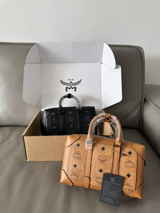 Picture of MCM Handbags _SKUfw242036419fw